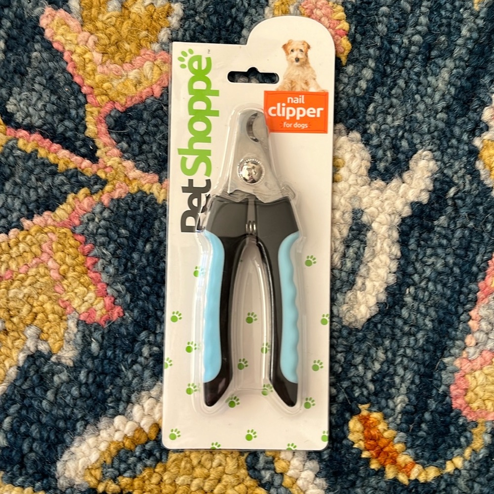 New Dog Nail Clipper